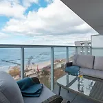 Jantaris Seaview By Renters ميلنو