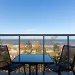 Jantaris Seaview By Renters 4*