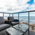 Jantaris Seaview By Renters Appart hôtel