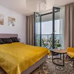 شقة فندقية Jantaris Seaview By Renters ميلنو
