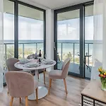 Jantaris Seaview By Renters شقة فندقية