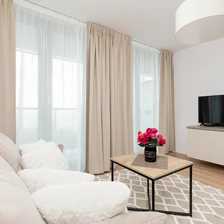 Jantaris Seaview By Renters