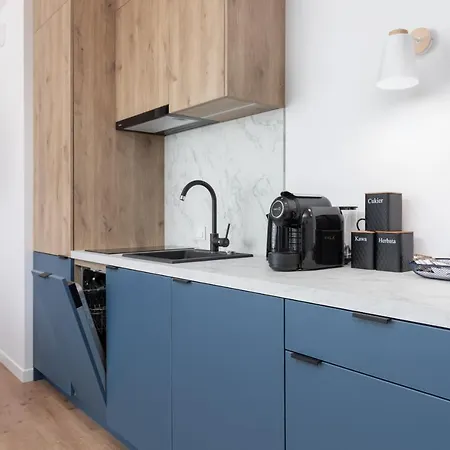 Jantaris Seaview By Renters Aparthotel