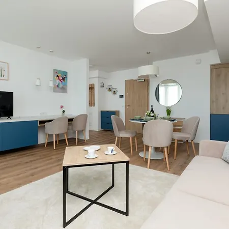 Hotel apartamentowy Jantaris Seaview By Renters 3*