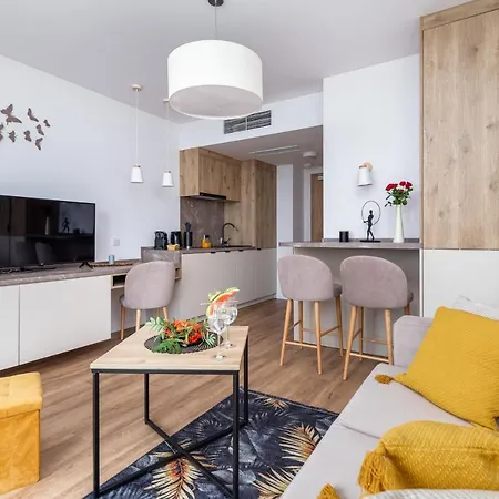 Jantaris Seaview By Renters Aparthotel Mielno (Koszalin)